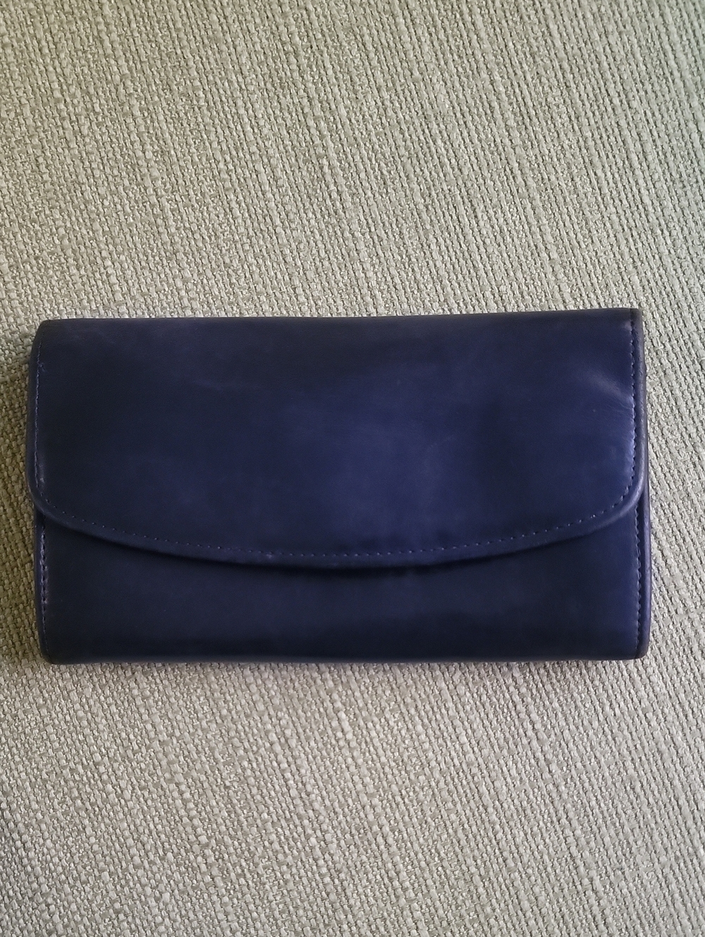 Coach Vintage Leather Clutch Wallet - Women's Bag